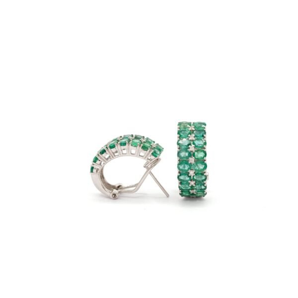 Emerald Earring with diamond (Roll white Gold)
