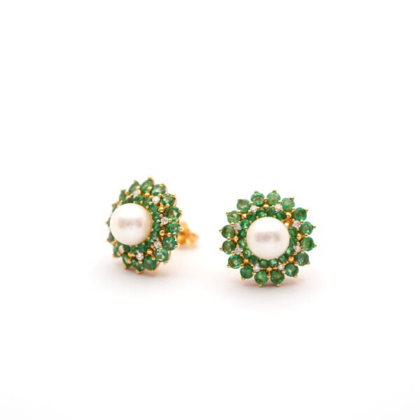 EPD002947001-5068-1-2048x2048 Pearl Emerald Earring with diamond