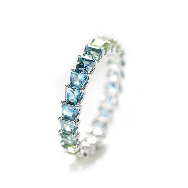 Color Sapphire Snake Roll Ring Mountain Green